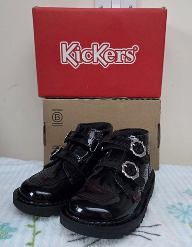 Kickers kick twin vel - lo,