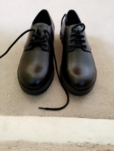 Kickers kick youth boy - kick,