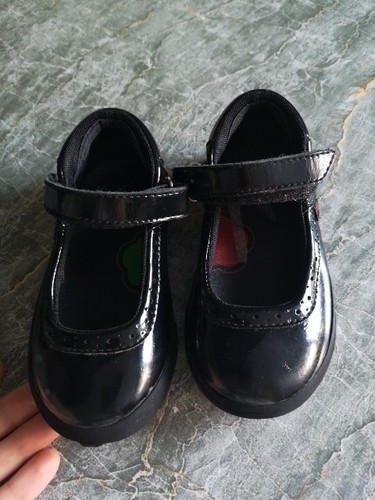 Kickers girls school shoes - kickers,