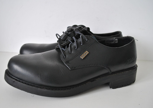 Black smooth leather lace - , up