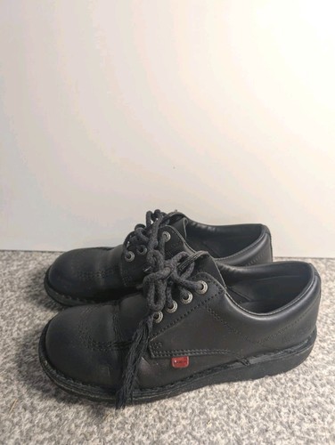 Kickers shoes size eur - uk,
